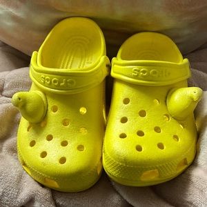 Peeps crocs